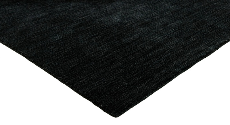 Geneva villamatto musta