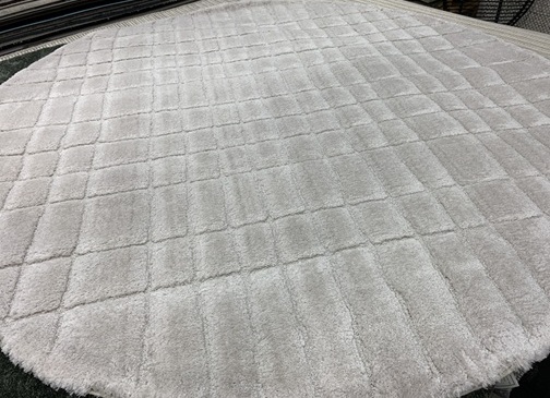 Feliz nukkamatto Nouveau Plain vaalea