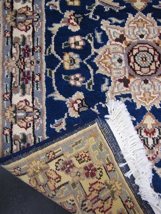Pakistan käsinsolmittu villasilkki sininen 63x90 cm