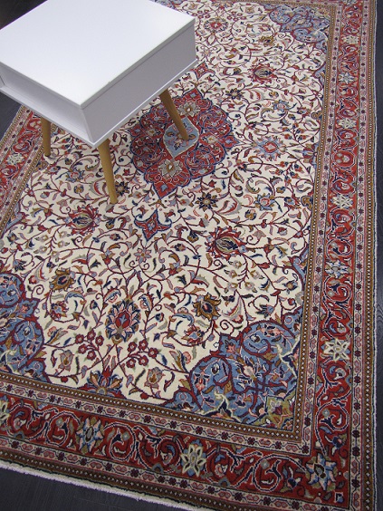 Sarough Serkat käsinsolmittu villamatto 128x210 cm