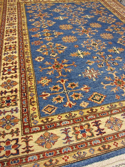 Kazak käsinsolmittu villamatto sininen 163x200 cm