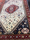 Kashqhai käsinsolmittu villamatto 90x152 cm