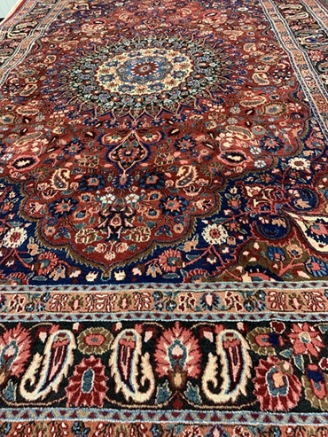 Moud Mahi käsinsolmittu villamatto 193x291 cm