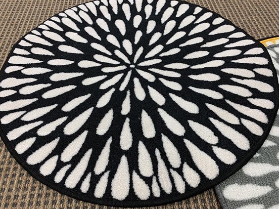 Pisara pyöreä matto H-80 cm