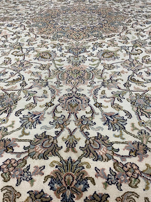 Kashmir silkkimatto vaalea 213x300 cm