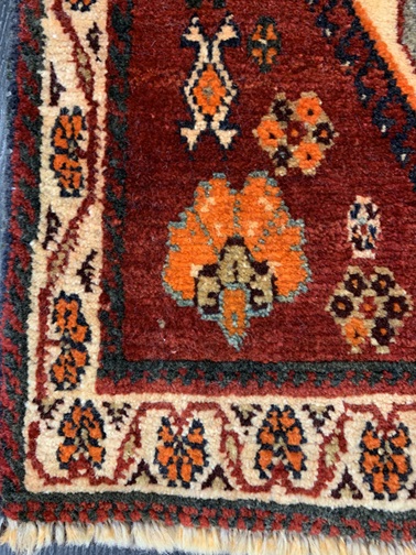 Kashqhai käsinsolmittu villamatto