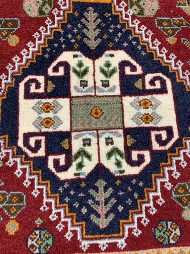 Kashqhai käsinsolmittu villamatto 65x62 cm