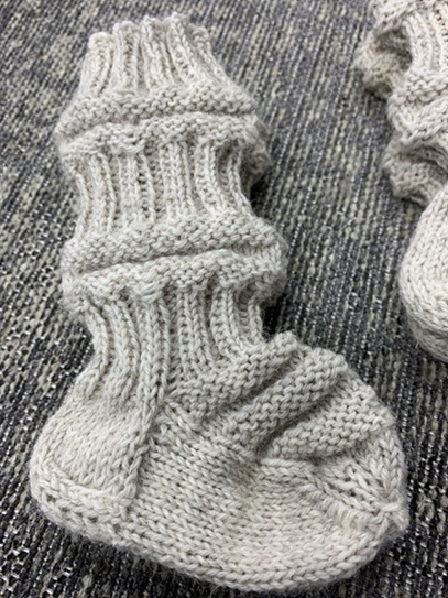 Junasukat - vauvan beige
