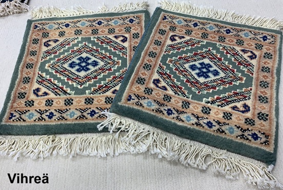 Pakistan pienet käsinsolmitut villamatot 30x30 cm - lajitelma