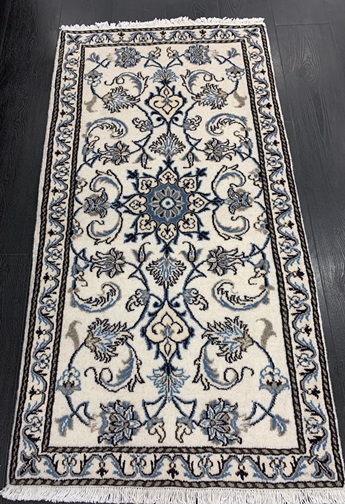 Nain Kashmar käsinsolmittu 71x136 cm
