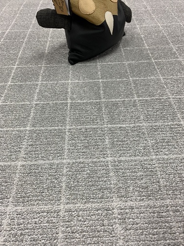 Trento nukkamatto Ruudukko v.harmaa
