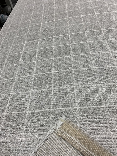 Trento nukkamatto Ruudukko v.harmaa