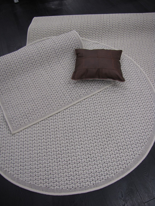 Pisa valkoinen 120 cm leveä rulla