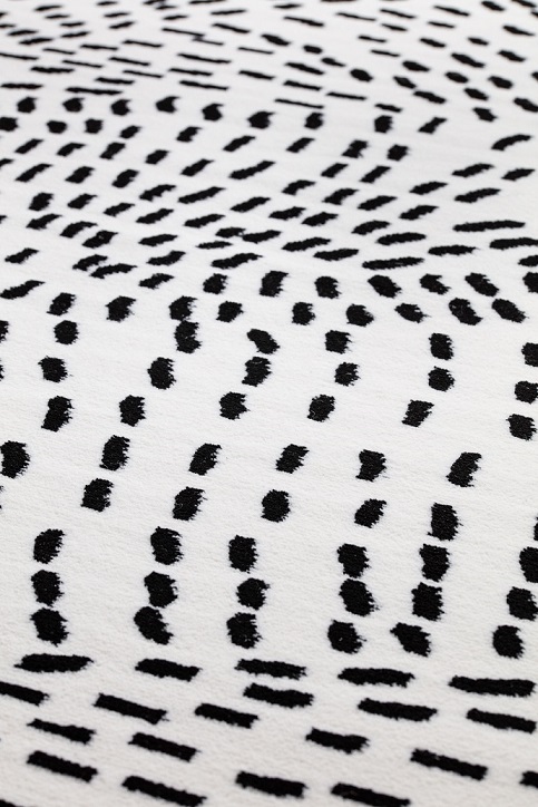 Ink valkomusta pilkullinen 135x200 cm