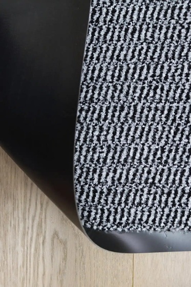 Rum kuramatto - usea väri