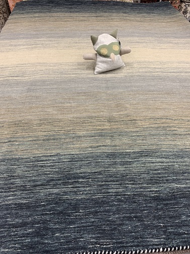 Panorama Kelim musta-harmaa