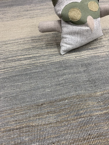 Panorama Kelim musta-harmaa