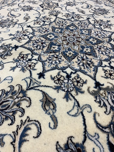 Nain Kashmar käsinsolmittu 167x238 cm