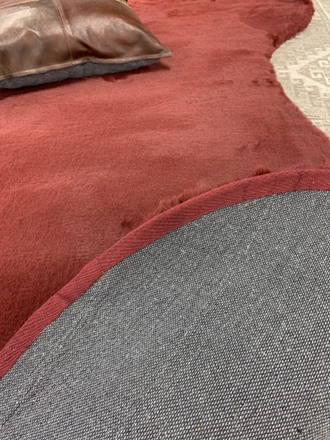 Eggplant viininpunainen