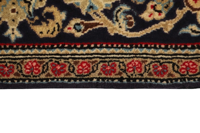 Ghom käsinsolmittu 226x337 cm