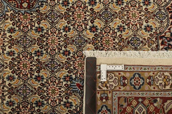 Moud Mahi käsinsolmittu 205x309 cm