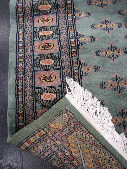 Bokhara Tekke käsinsolmittu 93x150 cm vihreä