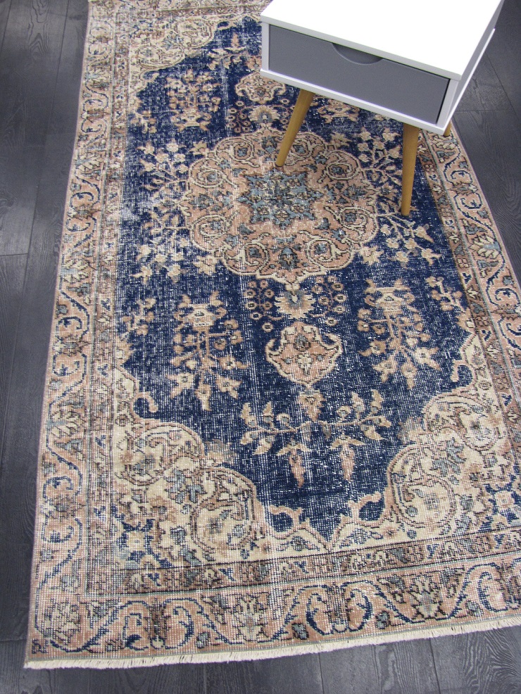 Vintage Royal Fine käsinsolmittu matto 103x192 cm