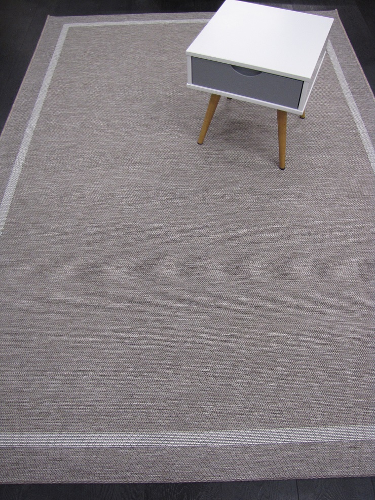 Newport sileäksi kudottu matto ruskea