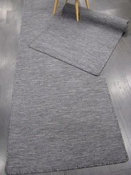 Piemonte matto musta