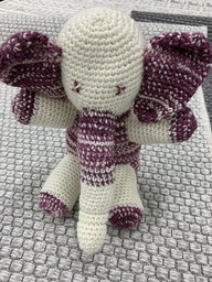 [RVFANTTIVALKLUUMU] Fantti kudottu norsu valkoinen-luumu