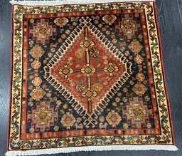 [KASHQHAI5107246565PUN] Kashqhai käsinsolmittu villamatto 65x65 cm
