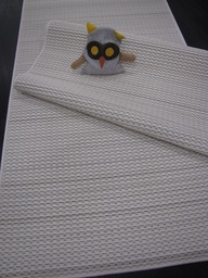 Toscana sileäksi kudottumatto vaalea