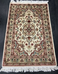 [PAKISTAN2496192VAAVIHR] Pakistan käsinsolmittu villa-silkki 61x92 cm